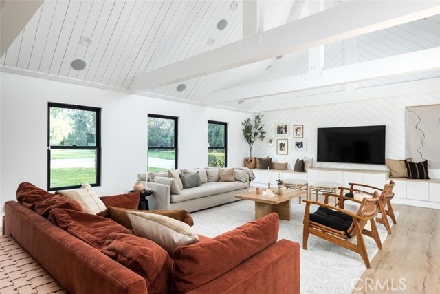 402efef0 8407 4517 A13c 4ccddec40b53