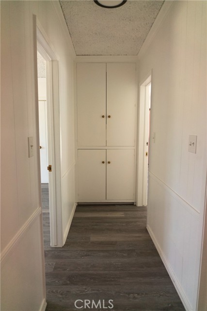14356 Greenleaf Street, Sherman Oaks CA: https://media.crmls.org/medias/402f6c21-a13a-4677-ada9-91dbfdc57d4e.jpg