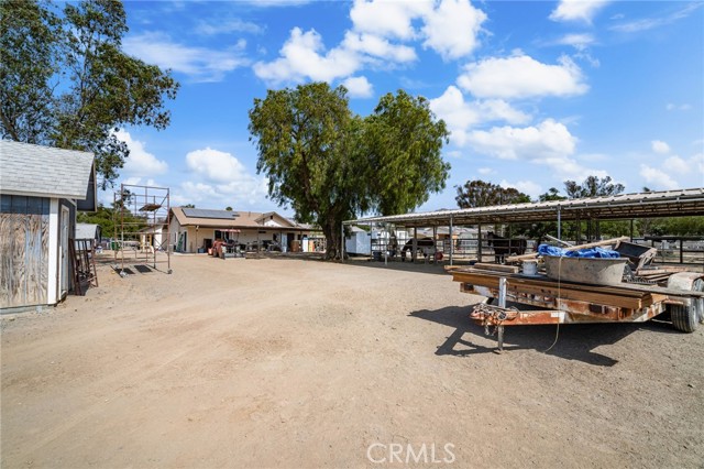 3696 Temescal Avenue, Norco CA: https://media.crmls.org/medias/402f744f-573a-43a7-aeea-229105c286c6.jpg