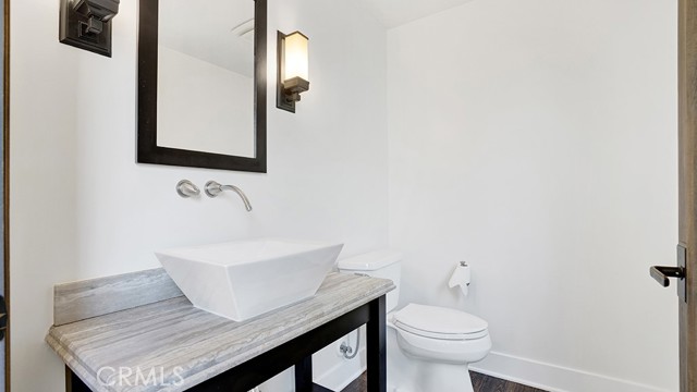 Detail Gallery Image 28 of 61 For 243 Poppy Ave, Corona Del Mar,  CA 92625 - 4 Beds | 3/1 Baths