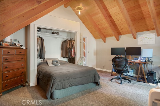 Detail Gallery Image 12 of 23 For 20 Oak Leaf Ln, Running Springs,  CA 92382 - 3 Beds | 2 Baths