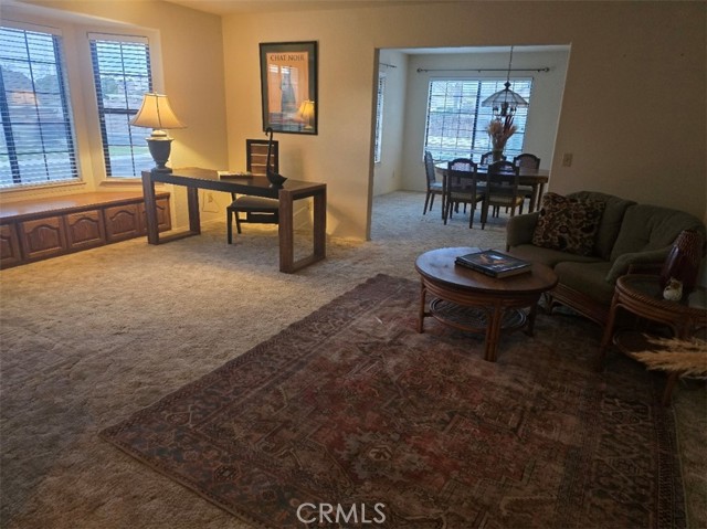 Detail Gallery Image 15 of 17 For 2814 Stardust, Santa Maria,  CA 93455 - 3 Beds | 3 Baths