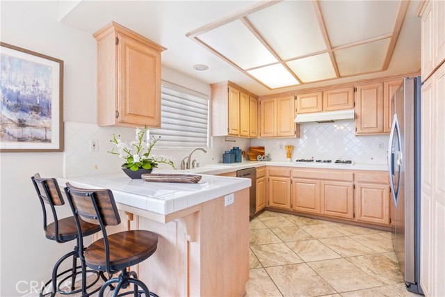 Detail Gallery Image 6 of 30 For 2602 Grant Ave a,  Redondo Beach,  CA 90278 - 3 Beds | 3 Baths