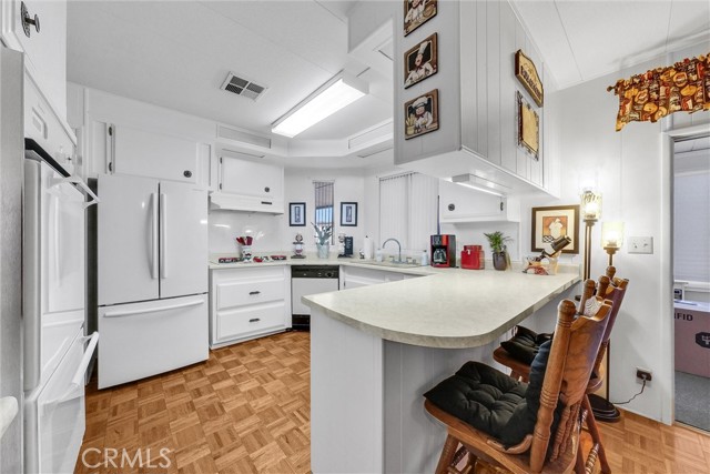 Detail Gallery Image 12 of 29 For 1251 Lugonia Ave #3,  Redlands,  CA 92374 - 2 Beds | 2 Baths