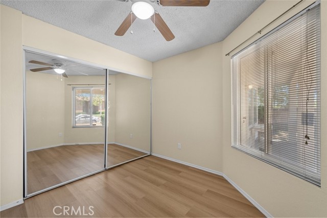 45260 7th E Street, Lancaster CA: https://media.crmls.org/medias/40353816-f7aa-42a0-be60-46e2bd9e1851.jpg