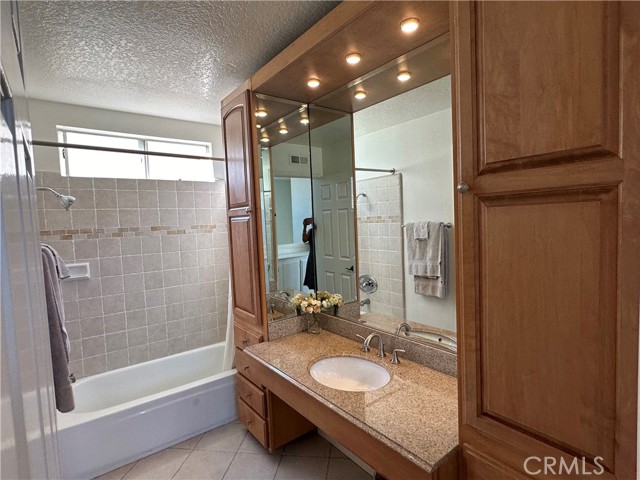 Detail Gallery Image 24 of 26 For 21022 Horsetree Cir, Trabuco Canyon,  CA 92679 - 4 Beds | 2/1 Baths