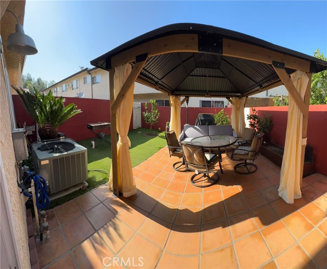 Detail Gallery Image 5 of 19 For 10125 De Soto Ave #40,  Chatsworth,  CA 91311 - 3 Beds | 1/1 Baths