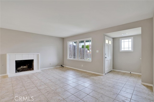 Detail Gallery Image 7 of 41 For 1629 Bardale Ave, San Pedro,  CA 90731 - 4 Beds | 2 Baths