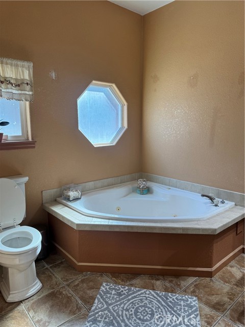 Detail Gallery Image 18 of 22 For 16 Magnolia, Anaheim,  CA 92801 - 3 Beds | 2 Baths