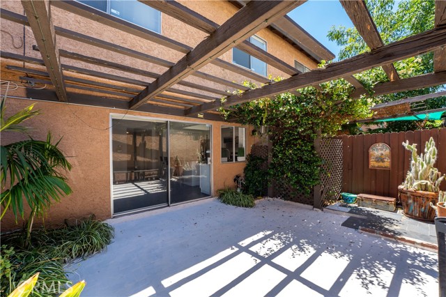 Detail Gallery Image 23 of 28 For 20110 Cohasset St #22,  Winnetka,  CA 91306 - 3 Beds | 2/1 Baths