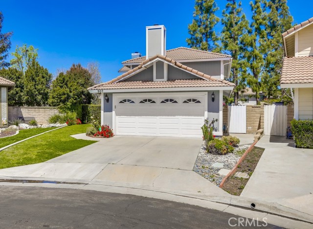 Detail Gallery Image 4 of 59 For 907 Callahan Ln, Placentia,  CA 92870 - 4 Beds | 2/1 Baths