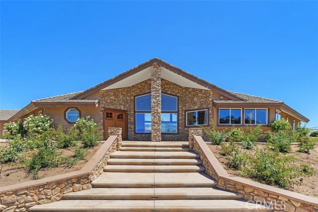 37789 Avenida La Cresta, Murrieta CA: https://media.crmls.org/medias/4037bb0e-fb30-45ca-a86d-aecba4026930.jpg