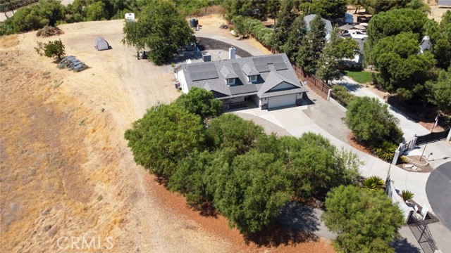 29578 Diane Way, Madera CA: https://media.crmls.org/medias/4037d449-779c-40a8-ab1b-8081bbc685f5.jpg
