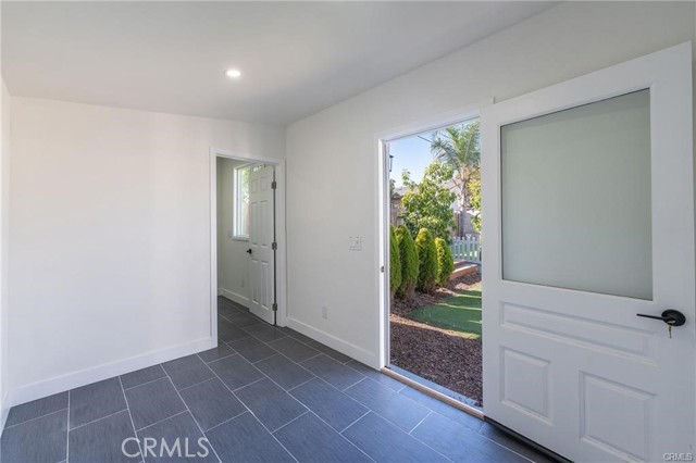 Detail Gallery Image 26 of 39 For 641 Cove, Costa Mesa,  CA 92627 - 4 Beds | 3 Baths