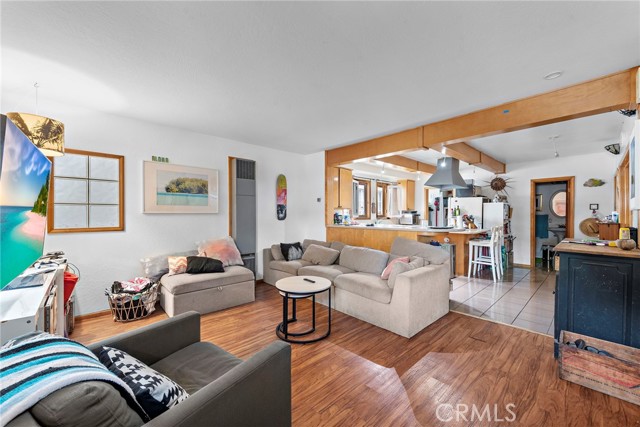 1532 Miramar Drive, Newport Beach CA: https://media.crmls.org/medias/403881cd-5e4c-4aea-9745-89b4756e0d9c.jpg