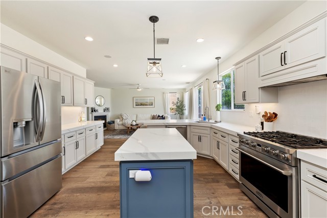 8581 Camino Limon Road, Corona CA: https://media.crmls.org/medias/4038c64c-e036-4ef2-bf2f-8488a08abe44.jpg