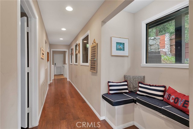 825 Grass Valley Road, Lake Arrowhead CA: https://media.crmls.org/medias/40396c2f-1347-4cda-bad1-3757ade8281d.jpg