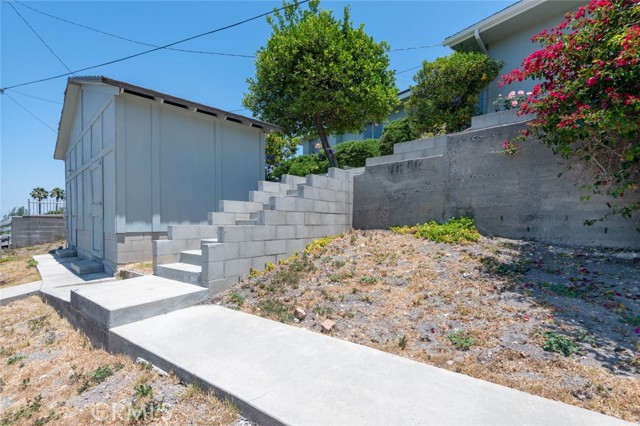 11 Sunnyfield, Rolling Hills Estates, California 90274, 4 Bedrooms Bedrooms, ,2 BathroomsBathrooms,Residential,Sold,Sunnyfield,PV22127570
