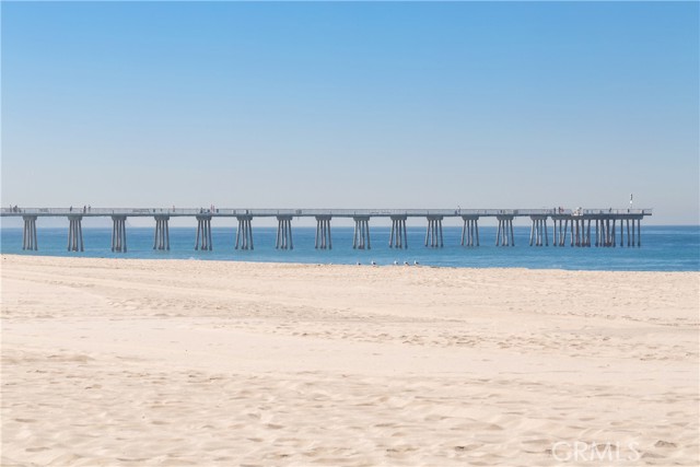 Detail Gallery Image 21 of 26 For 1614 the Strand, Hermosa Beach,  CA 90254 - 4 Beds | 4 Baths