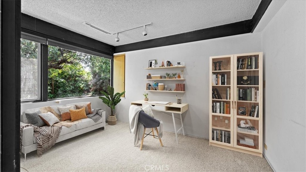 MLS #CV25142127 img 26