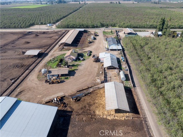 Detail Gallery Image 11 of 14 For 3918 S Kilroy Rd, Turlock,  CA 95380 - 5 Beds | 2 Baths