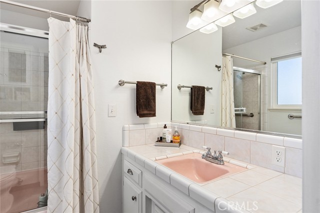 Detail Gallery Image 17 of 35 For 2215 Thornburg Rd, Paradise,  CA 95969 - 2 Beds | 2 Baths