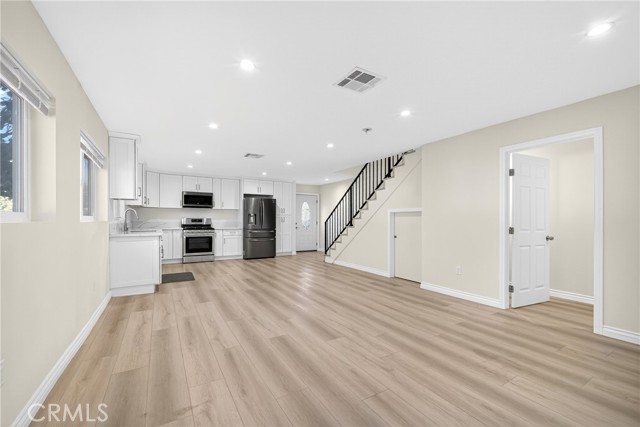 Detail Gallery Image 7 of 19 For 5405 Ruthwood Dr, Calabasas,  CA 91302 - 2 Beds | 1/1 Baths