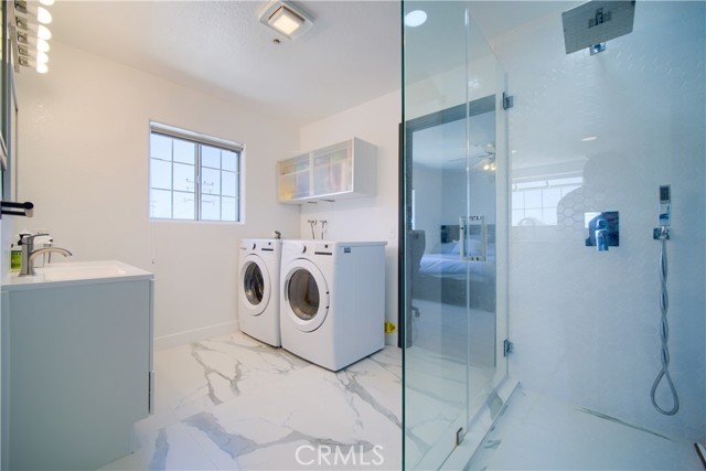 Detail Gallery Image 8 of 27 For 308 13th St, Seal Beach,  CA 90740 - – Beds | – Baths