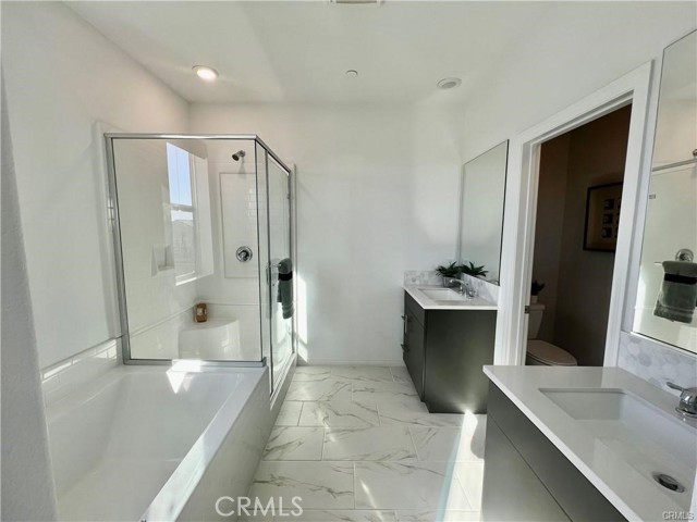 15279 Horizon Street, Fontana CA: https://media.crmls.org/medias/403e525d-e6a1-467f-83ff-b12887d0736b.jpg
