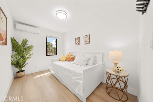 Detail Gallery Image 16 of 35 For 4912 Shaw Ln, Yorba Linda,  CA 92886 - 3 Beds | 2 Baths