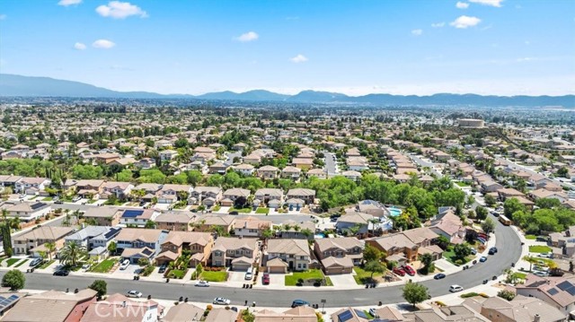 29185 Wrangler Drive, Murrieta CA: https://media.crmls.org/medias/403ea0ba-9533-487e-9e2d-4f38660ecb20.jpg