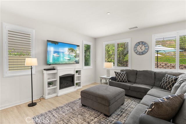 31530 Calle De Las Estrellas, Bonsall CA: https://media.crmls.org/medias/403f7ddf-6c89-4706-b00a-a9302324b292.jpg