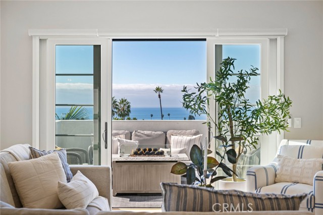 Detail Gallery Image 1 of 1 For 1010 S El Camino Real #208,  San Clemente,  CA 92672 - 3 Beds | 3 Baths