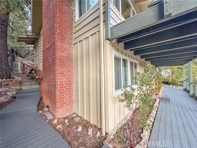 Detail Gallery Image 39 of 44 For 39054 Bayview Ln, Big Bear Lake,  CA 92315 - 3 Beds | 1/1 Baths