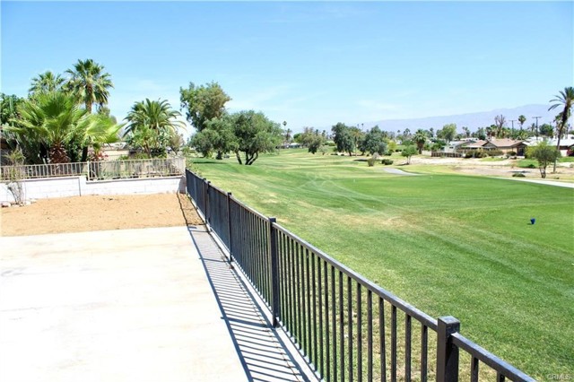 Detail Gallery Image 4 of 49 For 43340 Illinois Ave, Palm Desert,  CA 92211 - 3 Beds | 2 Baths