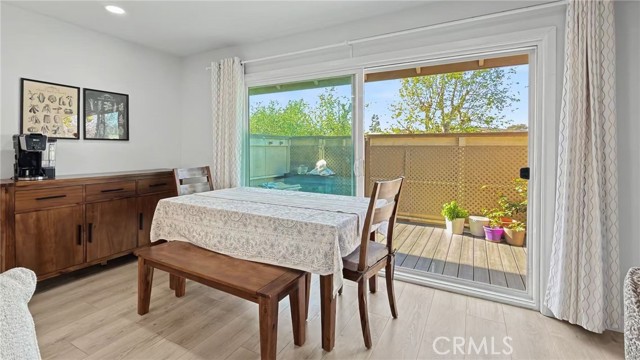 Detail Gallery Image 3 of 11 For 1840 Camberley #206,  Hacienda Heights,  CA 91745 - 2 Beds | 2 Baths