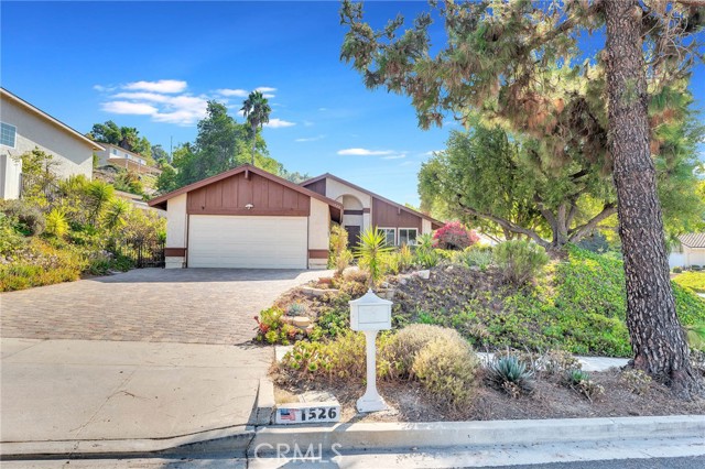 Detail Gallery Image 3 of 39 For 1526 Calle De Oro, Thousand Oaks,  CA 91360 - 3 Beds | 2 Baths