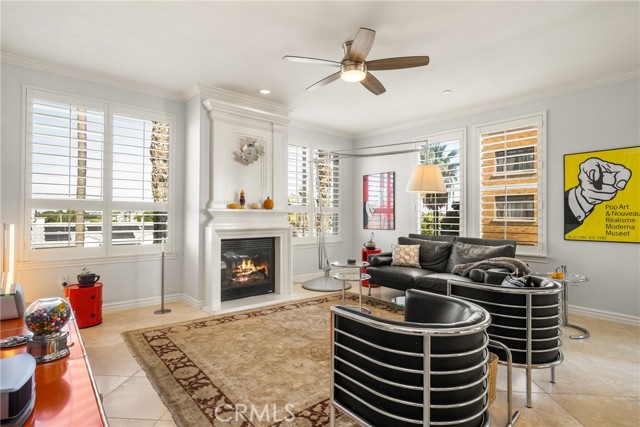 Front Image Thumbnail for CRPW25251894