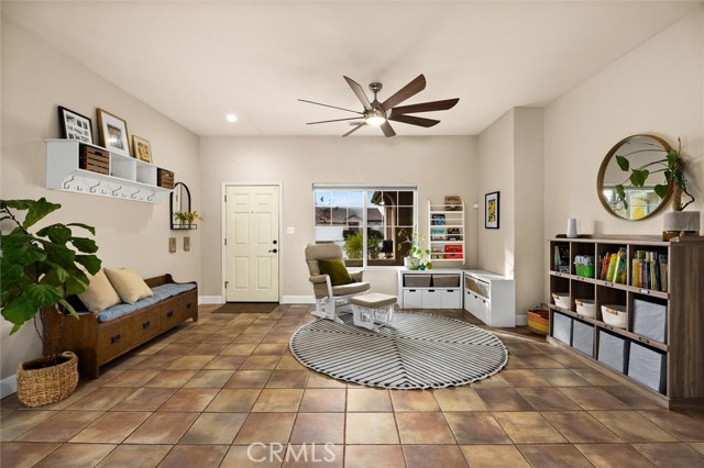 Detail Gallery Image 5 of 58 For 2642 Vineyard Cir, Paso Robles,  CA 93446 - 4 Beds | 2 Baths