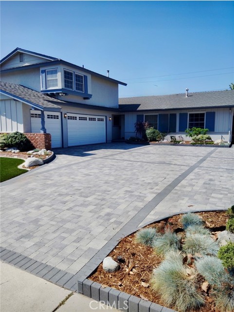 Front Image Thumbnail for CROC26062762