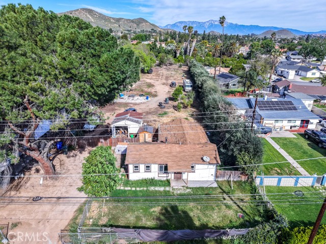 Detail Gallery Image 8 of 10 For 11257 Norwood Ave, Riverside,  CA 92505 - 3 Beds | 1 Baths