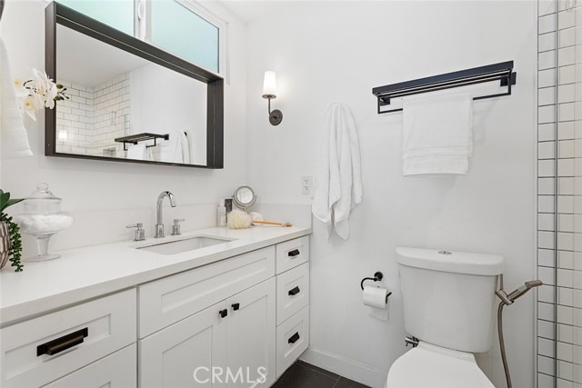 Detail Gallery Image 21 of 34 For 7153 Helmsdale, West Hills,  CA 91307 - 3 Beds | 2/1 Baths