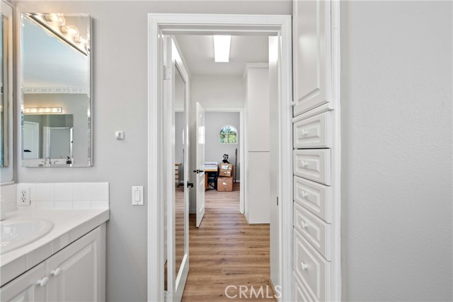 Detail Gallery Image 56 of 75 For 27371 Blueridge Dr, Valencia,  CA 91354 - 6 Beds | 4 Baths
