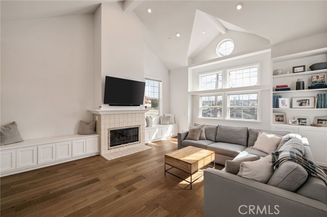 1743 Havemeyer Lane, Redondo Beach CA: https://media.crmls.org/medias/40444bff-45ce-43c4-87d9-060f110966db.jpg