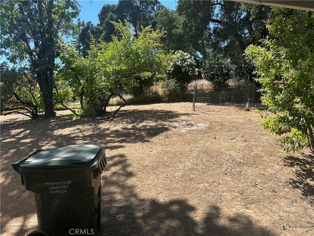 https://media.crmls.org/medias/4045c874-1fe0-4703-8317-82dc6ca1bc42.jpg?preset=X-Large