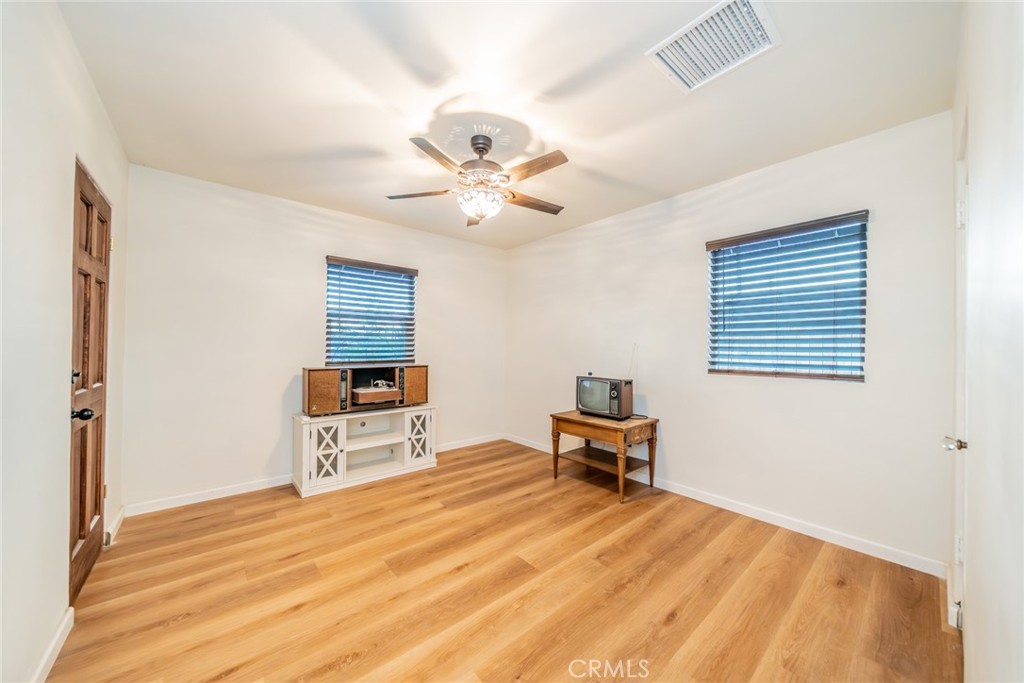 MLS #CV25257042 image #16