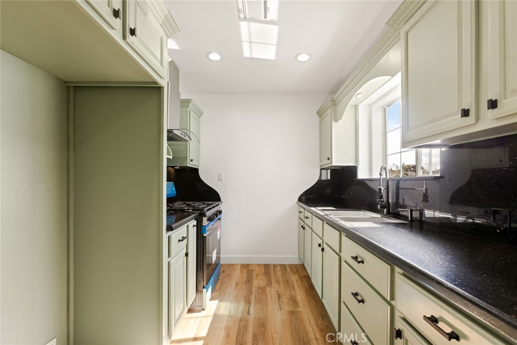 404646D2 5Ce3 4043 96Ad 2Daae5Eb14D3 10227 Rosewood Avenue, South Gate, Ca 90280 &Lt;Span Style='BackgroundColor:transparent;Padding:0Px;'&Gt; &Lt;Small&Gt; &Lt;I&Gt; &Lt;/I&Gt; &Lt;/Small&Gt;&Lt;/Span&Gt;