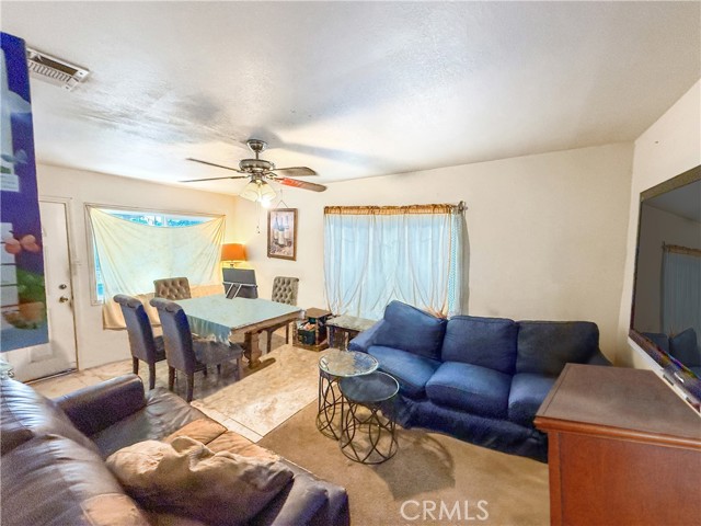 Detail Gallery Image 4 of 6 For 25508 Paloma Rd, San Bernardino,  CA 92410 - 2 Beds | 1 Baths