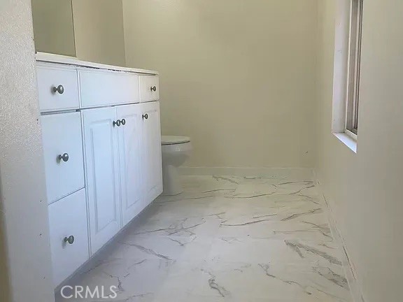 Detail Gallery Image 7 of 21 For 3812 Carrotwood St, Riverside,  CA 92501 - 3 Beds | 2/1 Baths