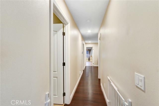 Detail Gallery Image 21 of 45 For 533 Woodhaven Ct, Upland,  CA 91786 - 4 Beds | 3/1 Baths